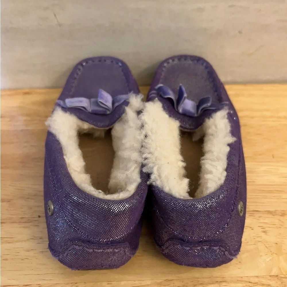 Ugg Australia Annmarie purple glitter bow sheepskin slippers/ moccasins